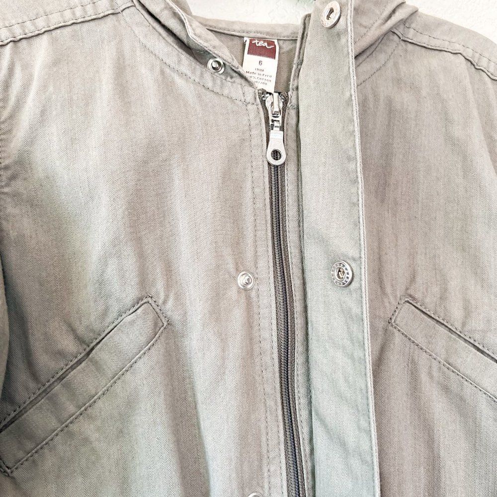 Tea Collection Utility Jacket with Tiger Patch, Size 6 - Picture 5 of 7
